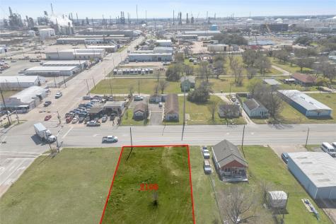 2106 Texas Avenue Texas City TX 77590