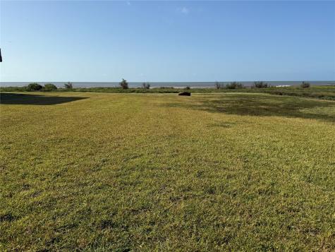 2234 Canal Drive Sargent TX 77414