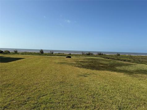2234 Canal Drive Sargent TX 77414