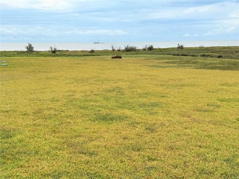 2234 Canal Drive Sargent TX 77414