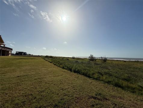 2234 Canal Drive Sargent TX 77414