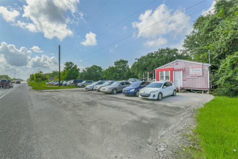 6714 Highway 6 Hitchcock TX 77563