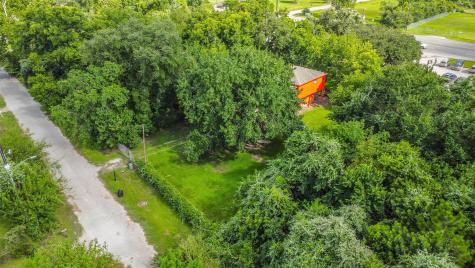 6714 Highway 6 Hitchcock TX 77563