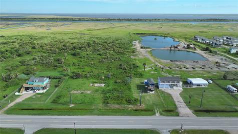 70.43 Acres Highway 87 Gilchrist TX 77617