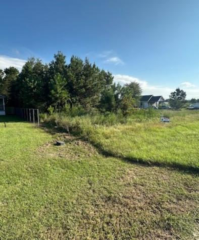 642 County Road 5015 Cleveland TX 77327