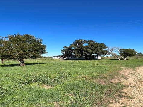 9760 Highway 159 W Bellville TX 77418