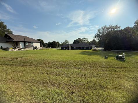 4 Lakecrest Lane Huntsville TX 77340
