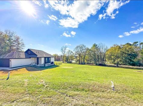 4 Lakecrest Lane Huntsville TX 77340