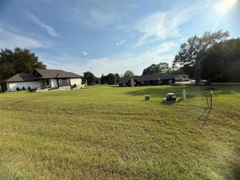4 Lakecrest Lane Huntsville TX 77340