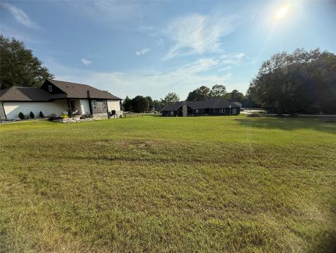 4 Lakecrest Lane Huntsville TX 77340