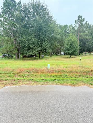 967 County Road 3408 Cleveland TX 77327