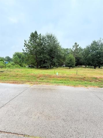 967 County Road 3408 Cleveland TX 77327