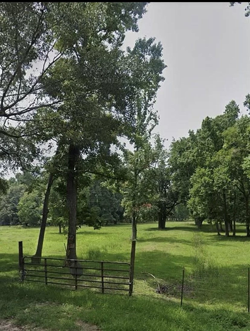171 County Road 2086 Liberty TX 77575
