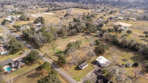 4813 S Elm Avenue Santa Fe TX 77517