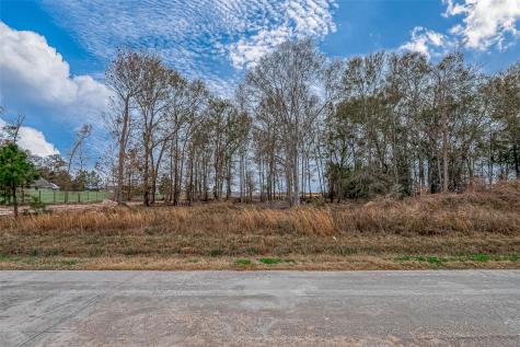 639 Road 5101 Cleveland TX 77327