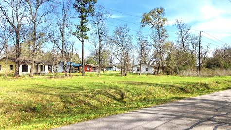 2636 Clanton Road Conroe TX 77301