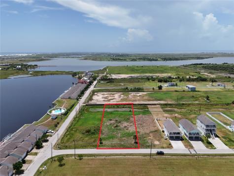 2449 103rd Street Galveston TX 77554