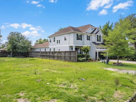 4921 Chestnut Street Bellaire TX 77401