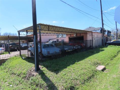 4230 Sterling Street Houston TX 77051
