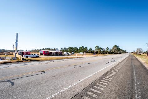 14695 Highway 105 Cleveland TX 77327