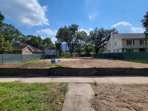 1924 Canterbury Street Houston TX 77030