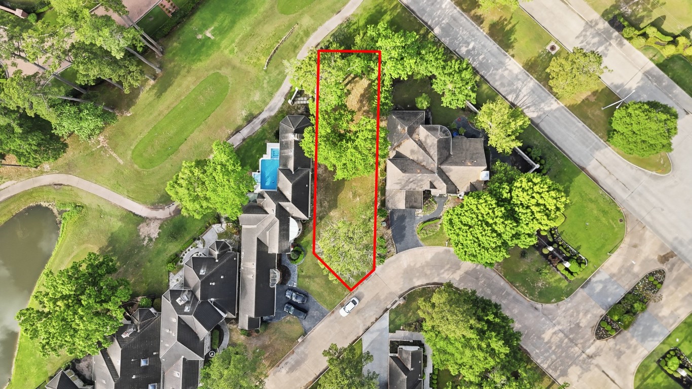 2723 S Southern Oaks Drive Houston TX 77068