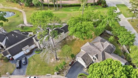 2723 S Southern Oaks Drive Houston TX 77068