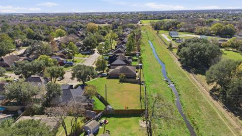 7702 Londres Drive Houston TX 77083