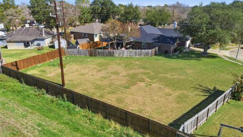 7702 Londres Drive Houston TX 77083