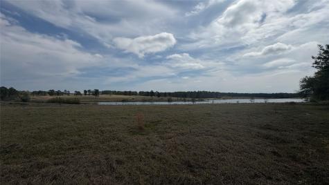 Lot 56 Lakeland Drive Hillister TX 77624