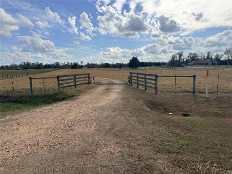 1300 State Highway 71 Highway Columbus TX 78933