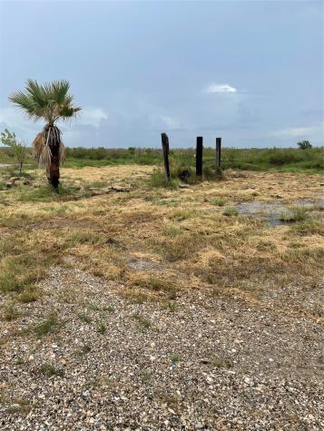 1106 Faggards Slip Gilchrist TX 77617