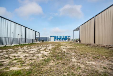 92 Circle Hook Port O Connor TX 77982