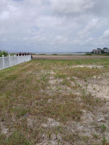 Lot 27 Tiki Drive Tiki Island TX 77554