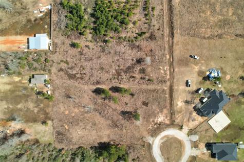62 Road 5136 Cleveland TX 77327