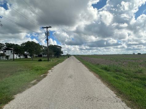 1316 Brownson Victoria TX 77905