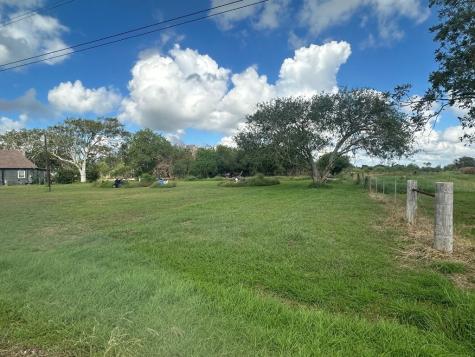 1316 Brownson Victoria TX 77905
