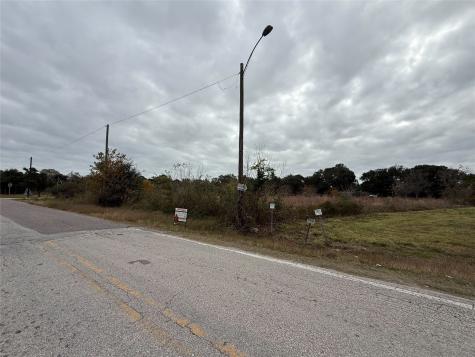 9015 Schiro Road Hitchcock TX 77563
