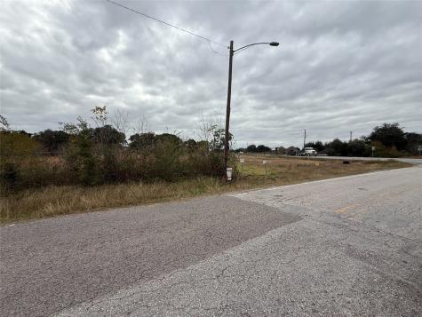 9015 Schiro Road Hitchcock TX 77563