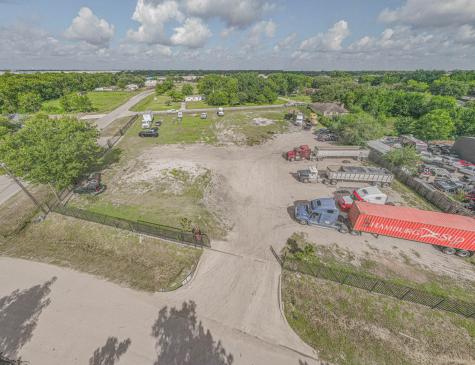 5302 Fuqua Gardens View Houston TX 77045