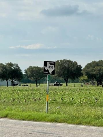 10932 Mlcak Road Sealy TX 77474
