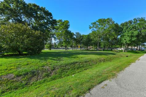 105 Mockingbird Lane Seabrook TX 77586
