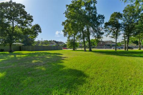 105 Mockingbird Lane Seabrook TX 77586