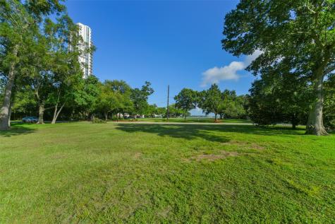 105 Mockingbird Lane Seabrook TX 77586