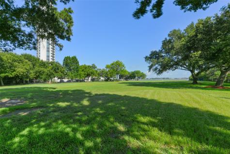105 Mockingbird Lane Seabrook TX 77586