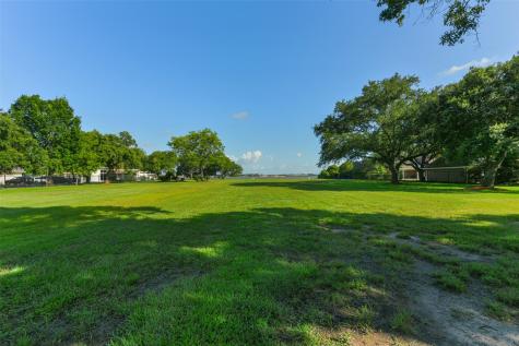 105 Mockingbird Lane Seabrook TX 77586