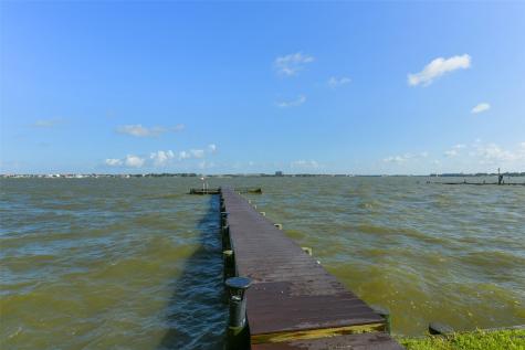 105 Mockingbird Lane Seabrook TX 77586