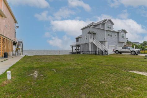 1618 Windsong Way Galveston TX 77554