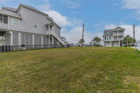 1618 Windsong Way Galveston TX 77554