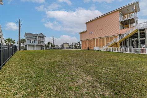 1618 Windsong Way Galveston TX 77554
